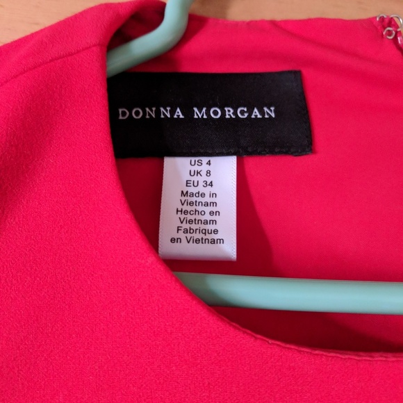 Red Dress - Picture 3 of 3